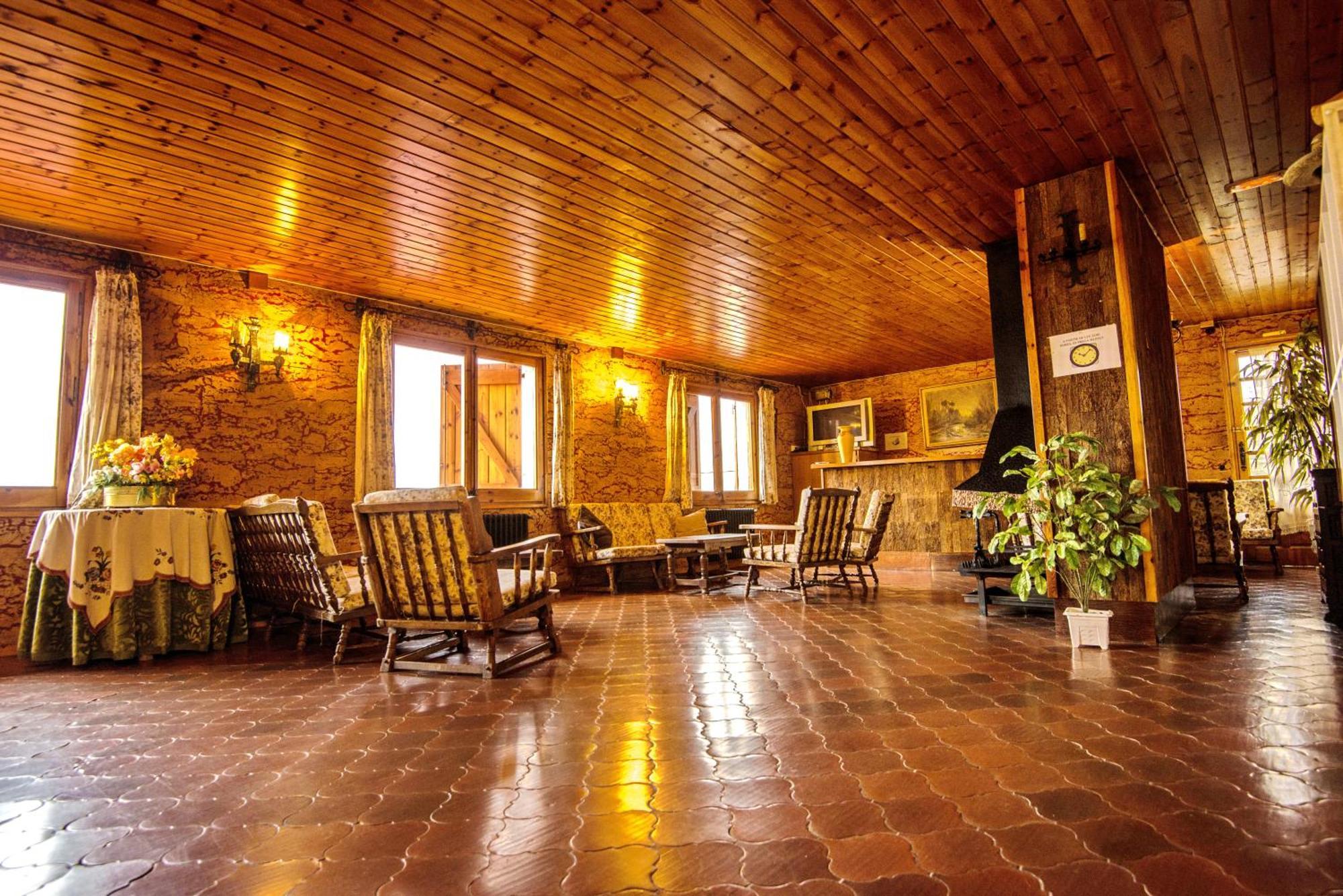 Hotel Terralta Campelles Экстерьер фото